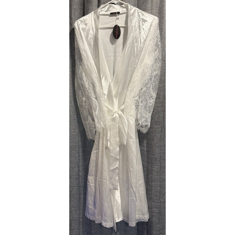 Avid Love NWT White Robe Long Lace Sleeve Nightgown Bridal Large 43" Long
